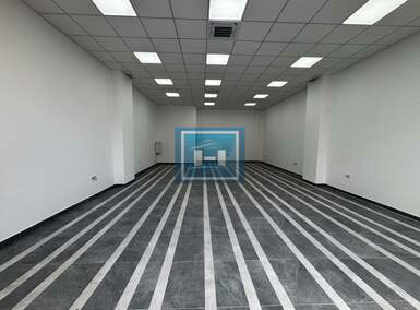 Poslovni prostor / Lokal, Jagodina | Izdavanje · 82m² · 1.100€