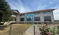 Poslovni prostor / Lokal, Paraćin - Svojnovo | Izdavanje · 1060m² · 950€