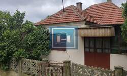 Kuća, Batočina - Brzan | Prodaja · 47m² · 25.000€