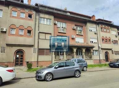 Dvoiposoban stan, Jagodina | Prodaja · 73m² · 100.000€