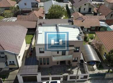 Kuća, Jagodina | Prodaja · 240m² · 325.000€