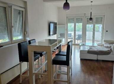 Trosoban stan, Beograd - Kluz | Izdavanje · 92m² · 800€