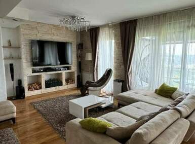 Stan, Beograd - Skojevsko naselje | Prodaja · 270m² · 580.000€