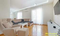 Trosoban stan, Beograd - Slavujev Venac | Prodaja · 87m² · 261.000€
