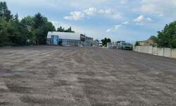 Plac, Beograd - Surčin (mesto) | Izdavanje · 2.000€