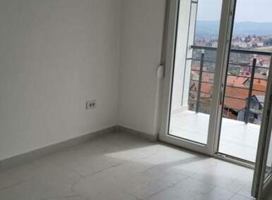 Trosoban stan, Beograd - Kaluđerica | Prodaja · 81m² · 150.800€