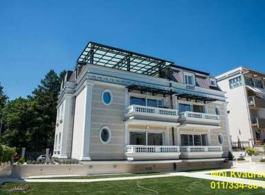 Kuća, Beograd - Dedinje | Izdavanje · 1400m² · 16.800€