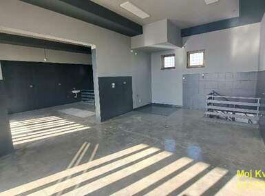 Poslovni prostor / Lokal, Pančevo | Izdavanje · 1212m² · 10.000€