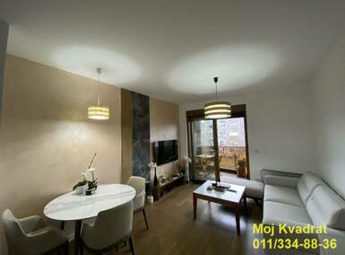Dvosoban stan, Beograd - Južni bulevar | Izdavanje · 42m² · 1.200€