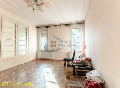 Trosoban stan, Beograd - Studentski Trg | Prodaja · 77m² · 385.000€