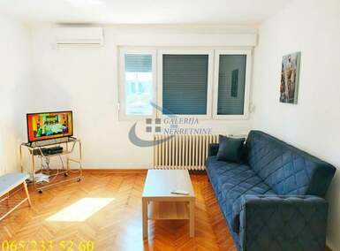 Dvosoban stan, Beograd - Centar (Savski venac) | Izdavanje · 45m² · 600€