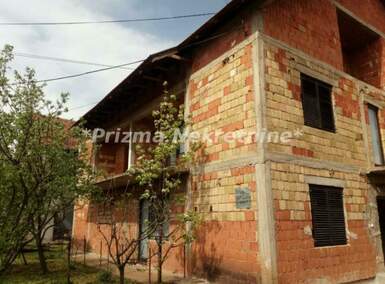 Kuća, Paraćin | Prodaja · 168m² · 40.000€