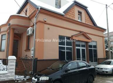 Poslovni prostor / Lokal, Paraćin | Prodaja · 536m² · 180.000€