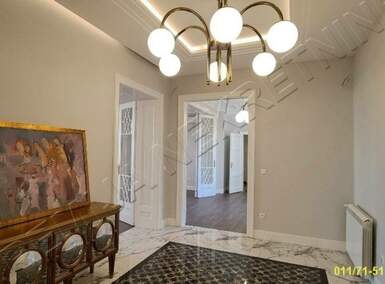 Poslovni prostor / Lokal, Beograd - Trg Republike | Izdavanje · 300m² · 6.300€