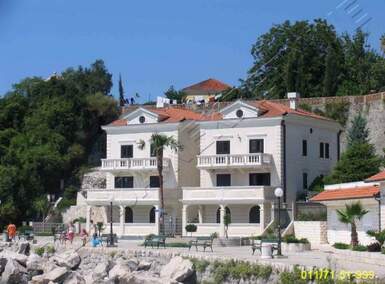 Kuća, Herceg Novi | Prodaja · 564m² · 3.000.000€