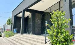 Poslovni prostor / Lokal, Beograd - Mali mokri lug | Izdavanje · 150m² · 1.500€