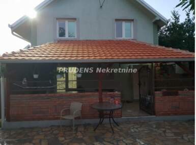 Kuća, Beograd - Surčin (mesto) | Prodaja · 465m² · 765.000€
