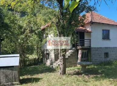 Kuća, Gornji Milanovac - Donja Vrbava | Prodaja · 60m² · 30.000€