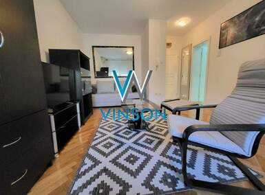 Garsonjera, Novi Sad - Grbavica | Izdavanje · 28m² · 270€