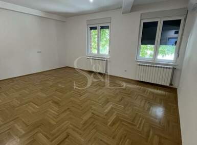 Dvosoban stan, Sombor | Prodaja · 72m² · 114.200€