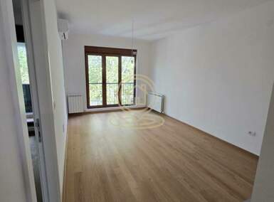 Trosoban stan, Beograd - Ćukovac | Izdavanje · 55m² · 650€