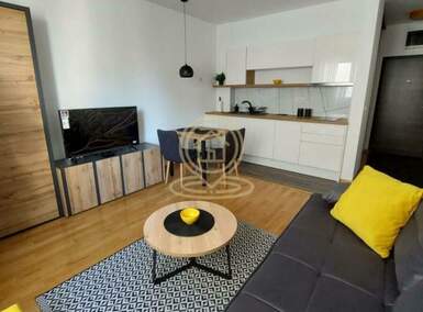 Jednosoban stan, Beograd - Autokomanda | Izdavanje · 25m² · 500€