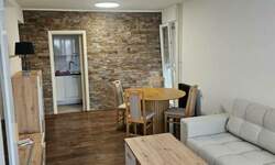 Trosoban stan, Niš - Čair | Izdavanje · 70m² · 450€