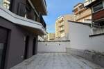 Poslovni prostor / Lokal, Beograd - Lekino Brdo | Izdavanje · 90m² · 1.000€