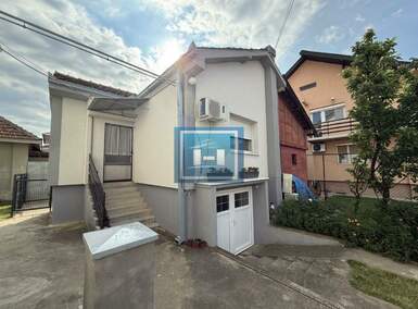 Kuća, Jagodina | Izdavanje · 42m² · 170€