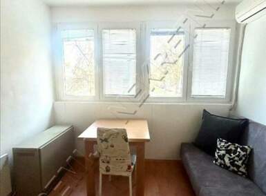 Jednosoban stan, Beograd - Profesorska Kolonija | Izdavanje · 20m² · 300€