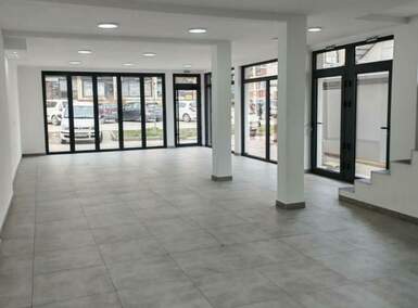 Poslovni prostor / Lokal, Kragujevac | Izdavanje · 190m² · 2.000€