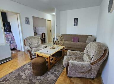 Jednoiposoban stan, Kragujevac | Izdavanje · 33m² · 250€