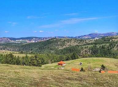 Plac, Zlatibor | Prodaja · 400m² · 14.000€