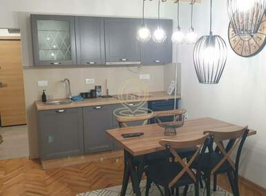 Trosoban stan, Novi Sad | Izdavanje · 70m² · 800€