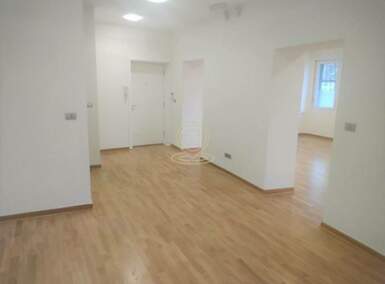 Poslovni prostor / Lokal, Beograd - Kalemegdan | Izdavanje · 80m² · 1.000€
