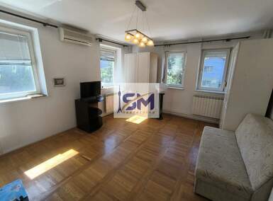 Jednosoban stan, Beograd - Bele Vode | Izdavanje · 34m² · 300€