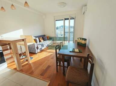 Jednoiposoban stan, Kragujevac | Izdavanje · 42m² · 380€