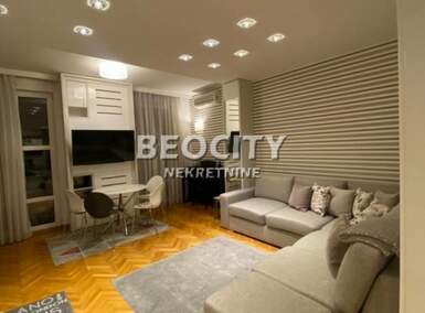 Dvosoban stan, Novi Sad - Centar | Izdavanje · 50m² · 600€