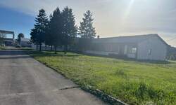 Poslovni prostor / Lokal, Mionica | Izdavanje · 1500m² · 2€