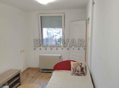 Kuća, Niš - Apelovac | Izdavanje · 35m² · 200€