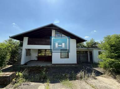 Kuća, Jagodina | Prodaja · 167m² · 28.000€
