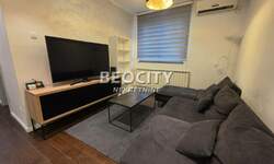 Dvosoban stan, Beograd - Vračar (centar) | Izdavanje · 40m² · 700€