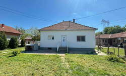 Kuća, Obrenovac - Zvečka | Prodaja · 90m² · 125.000€