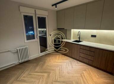 Poslovni prostor / Lokal, Beograd - Sarajevska | Izdavanje · 66m² · 1.100€