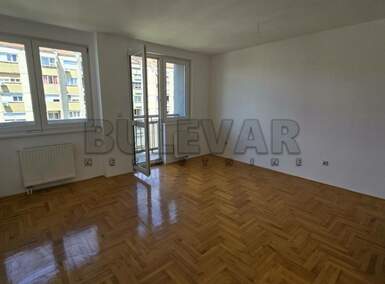 Dvoiposoban stan, Niš - Bulevar Nemanjića | Izdavanje · 65m² · 400€