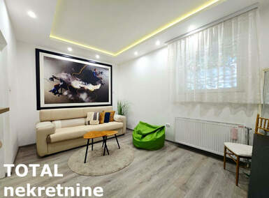 Jednoiposoban stan, Novi Sad - Centar | Izdavanje · 32m² · 400€