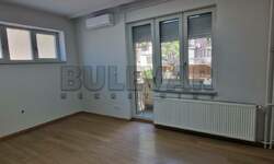 Poslovni prostor / Lokal, Niš - Centar | Izdavanje · 73m² · 450€