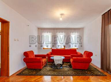 Kuća, Niš - Bubanj | Prodaja · 184m² · 207.000€