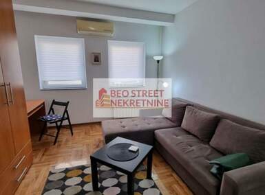 Jednosoban stan, Beograd - Šumice | Izdavanje · 36m² · 350€