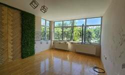 Poslovni prostor / Lokal, Niš - Pravni fakultet | Izdavanje · 55m² · 450€
